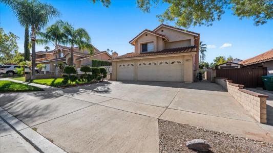 2208 Coachman Cir, Corona, California 92881, Estados Unidos