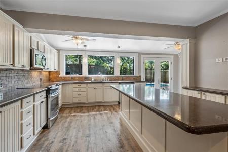 1705 Devonshire Drive, Tyler, Texas 75703, HOA KỲ