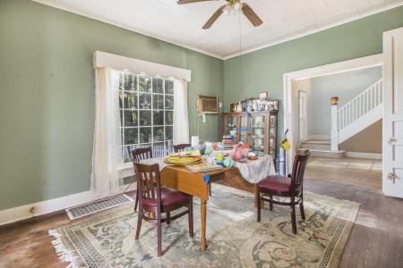 807 Washington Street, Valparaiso, 印第安纳州 46383, 美国