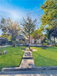 203 Dellwood Street, Bryan, Texas 77801