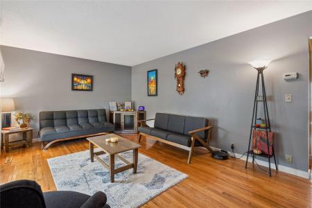 307 Columbus Street, Pella, Iowa 50219, Stati Uniti