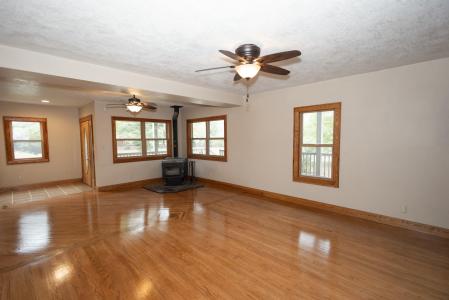 1319 W 4th Street S, Newton, Iowa 50208, HOA KỲ