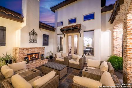 1316 Vintage Way, New Braunfels, Texas 78132