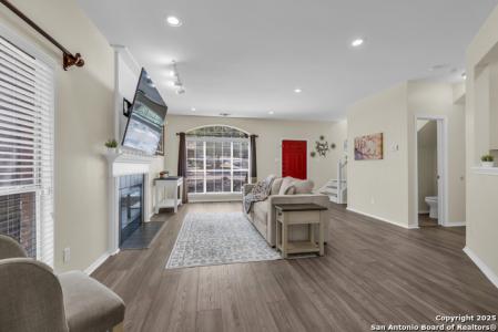 4239 Knollpass, San Antonio, Texas 78247