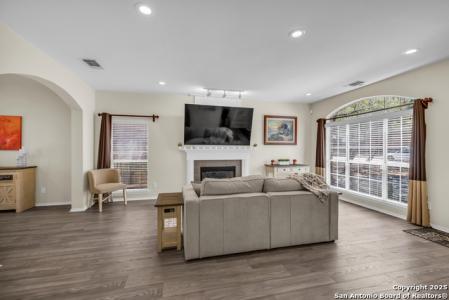 4239 Knollpass, San Antonio, Texas 78247