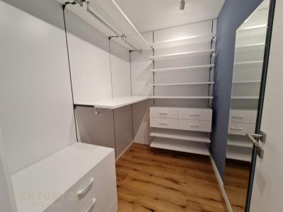 Long Hill Residence, Tirana, Albania