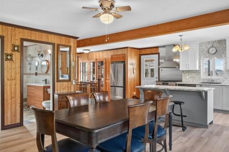 3366  Ch. des Lacs, Saint-Faustin/Lac-Carré, Quebec J0T 2G0, Canada