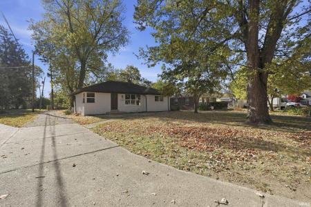 1020 Northlawn Drive, Fort Wayne, Indiana 46805