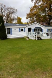 3440 Cedar, Harrison, Michigan 48625, Stati Uniti