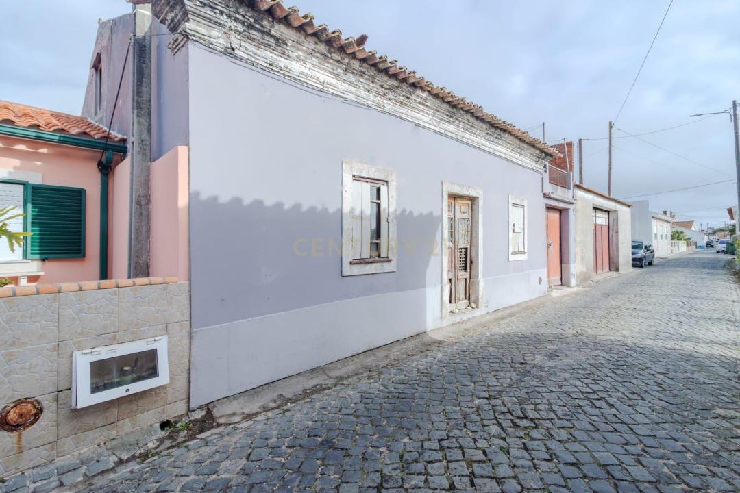 Marinha Grande, Leiria 2430-803, Bồ Đào Nha