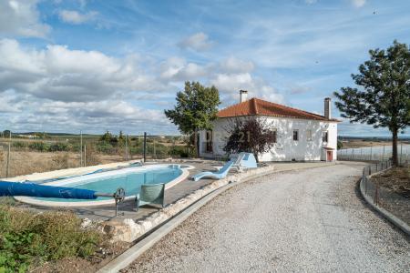 Moura, Beja 7885-113, Portogallo