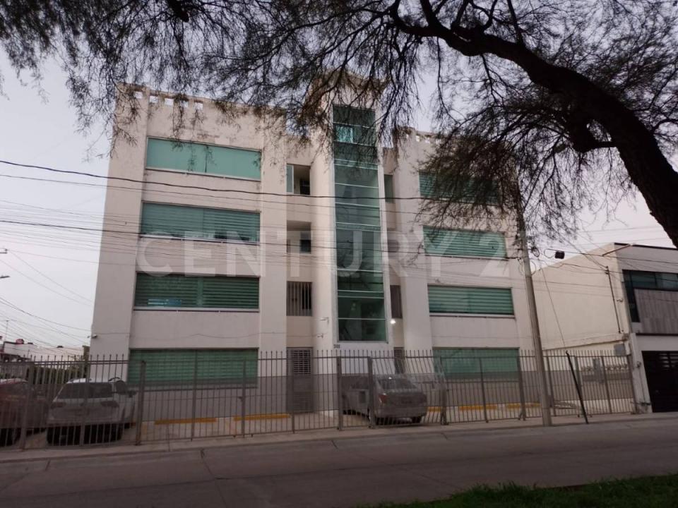 Francisco Navarrete y Guerrero 301-303,, León, 과 나후 아토 37204, 멕시코