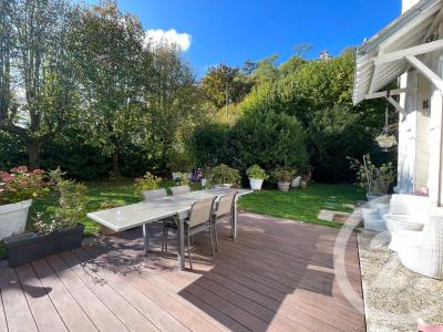 Parmain, イル＝ド＝フランス 95620, アキタン