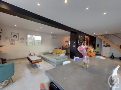 Jouy Le Potier, Centro – Val De Loira 45370, Francia