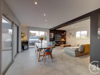 Jouy Le Potier, Centro – Val De Loira 45370, Francia