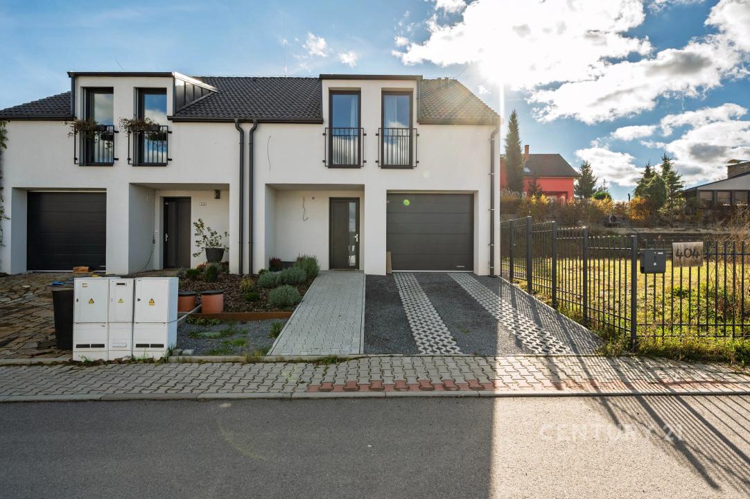 Chocerady, Benešov 25724, Czech Republic