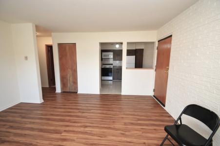 9907 W 58th Street , 9, Countryside, Illinois 60525, Stati Uniti