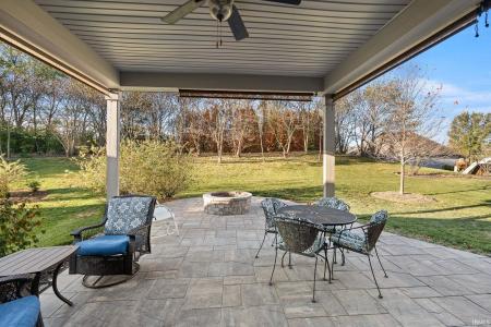 9318 Bobcat Trail, Leo, Индиана 46765-9379, Соединенные Штаты