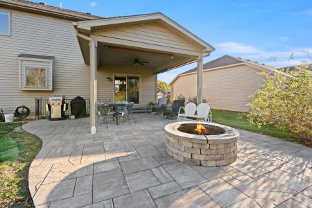 9318 Bobcat Trail, Leo, Индиана 46765-9379, Соединенные Штаты