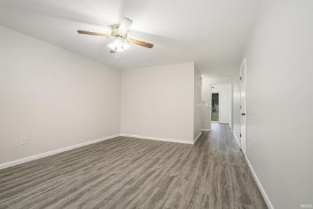 1601 S 16th Street , 11, Goshen, インディアナ 46526, アメリカ合衆国