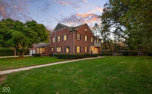 2975 Washington Street, Columbus, Indiana 47201, États-Unis