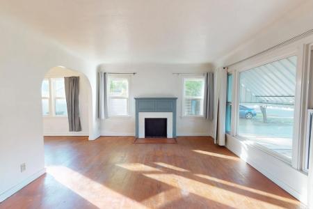 353 N Lawrence Avenue, Yuba City, カリフォルニア 95991, アメリカ合衆国