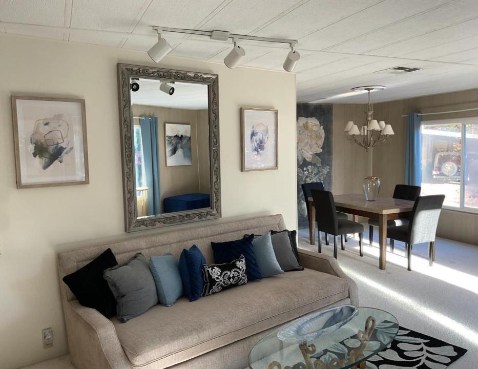 10124 Hidden Springs Drive, Grass Valley, 加州 95949, 美國