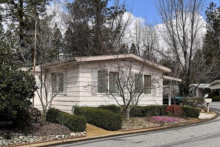 10124 Hidden Springs Drive, Grass Valley, 加州 95949, 美國