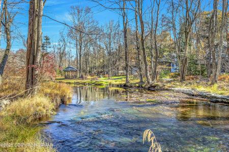 270 Trout Creek Drive, Pocono Lake, Pennsylvania 18347, Amerika Birleşik Devletleri