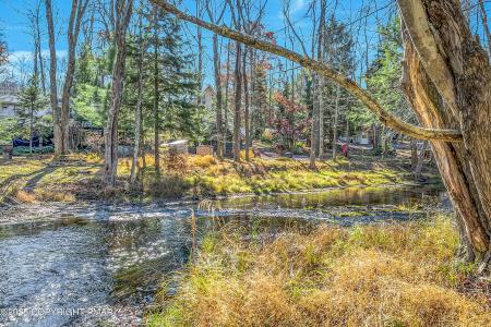 270 Trout Creek Drive, Pocono Lake, Pennsylvania 18347, Amerika Birleşik Devletleri