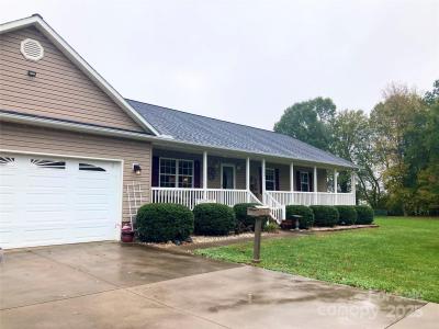 7530 Woodleaf Road, Woodleaf, Caroline Du Nord 27054, États-Unis