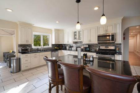 36 Ford Street, Hamden, Connecticut 06517, Stati Uniti