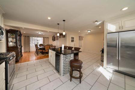 36 Ford Street, Hamden, Connecticut 06517, Stati Uniti