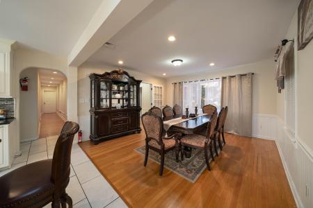 36 Ford Street, Hamden, Connecticut 06517, Stati Uniti