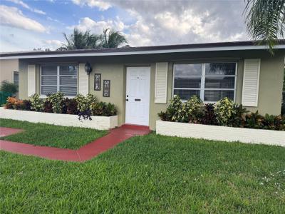 4938 NW 54th Ct, Tamarac, Florida 33319, USA