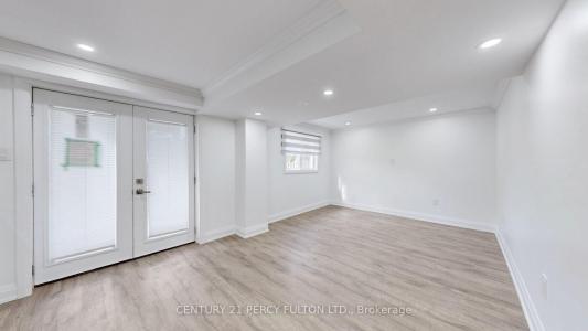 287 RAVENSCROFT ROAD, Ajax, 온타리오주 L1T 2A3, 캐나다