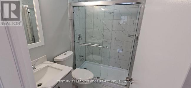 39 MALLARD CRESCENT, Brampton (central Park), Ontario L6S 2T7, Canada