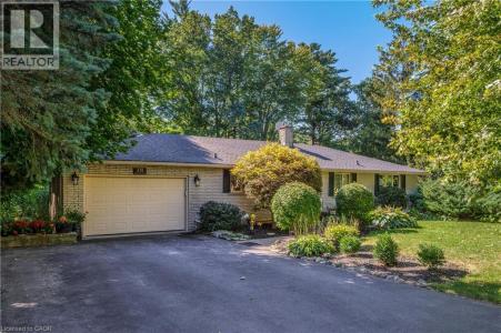 18 LYNNDALE ROAD, Simcoe, Ontario N3Y 1Z8, Canada