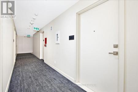 10 DEERLICK COURT, Toronto (parkwoods-donalda), Ontario M3A 0A7, Canada