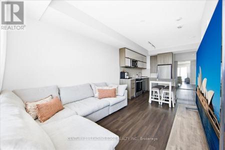 10 DEERLICK COURT, Toronto (parkwoods-donalda), Ontario M3A 0A7, Canada