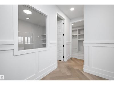 32 CANNES CV, St. Albert, Alberta T8T 2C6, Canada