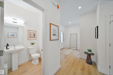 5075 CAWSEY LINK SW, Edmonton, Alberta T6W 4M6, Canada