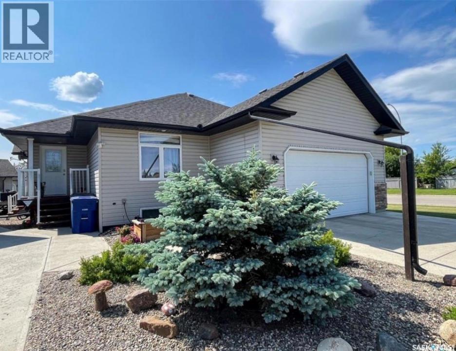 7 FAIRWAY COURT, Meadow Lake, Saskatchewan S9X 1Z9, Canada