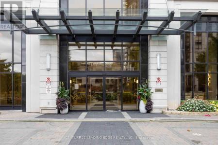 100 HARRISON GARDEN BOULEVARD, Toronto (willowdale East), Ontario M2N 0C2, Canada