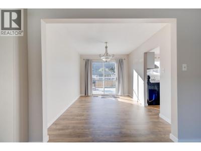 150 CURLEW PLACE, Kamloops, 不列颠哥伦比亚省 V2C 4J1, 加拿大