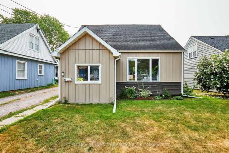 35 CAROLINE STREET, Port Hope, Ontario L1A 1Y6, Canada