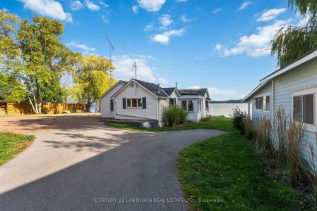 2924 COUNTY ROAD 8 N/A, Prince Edward County, Ontario K0K 2T0, Canada