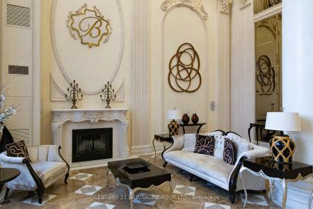 9245 JANE STREET, Vaughan, Ontario L6A 0J9, CANADÁ