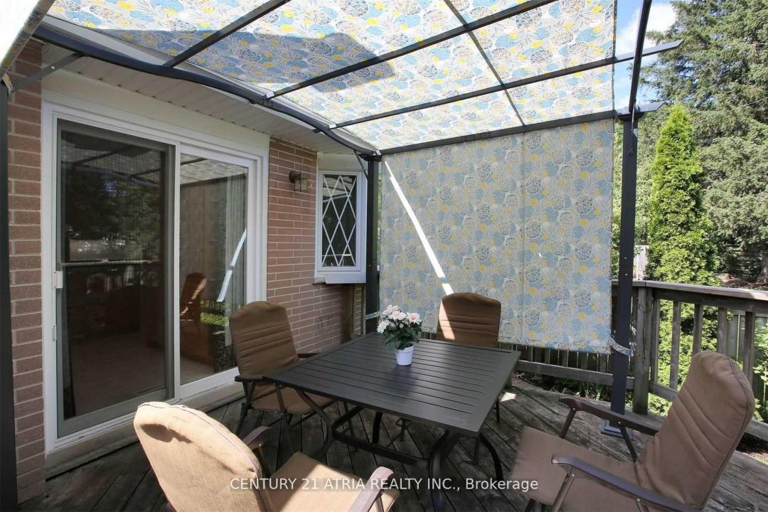 16 BRIGHTBAY CRESCENT, Markham, אונטריו L3T 1C1, קנדה 