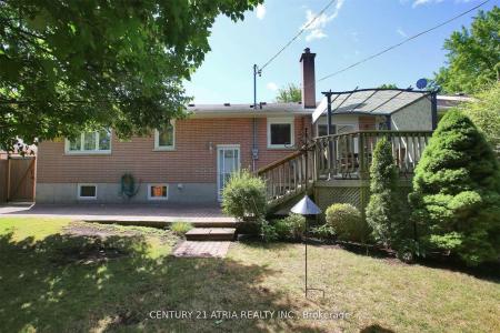 16 BRIGHTBAY CRESCENT, Markham, אונטריו L3T 1C1, קנדה 